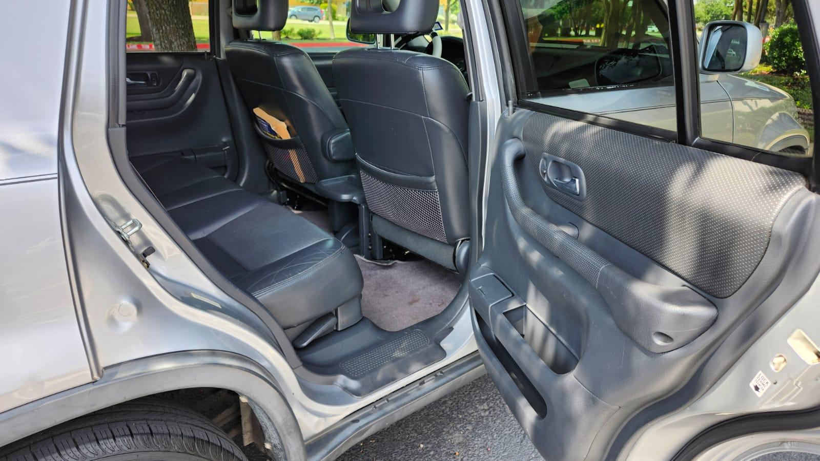 Honda CR-V, Passenger Rear