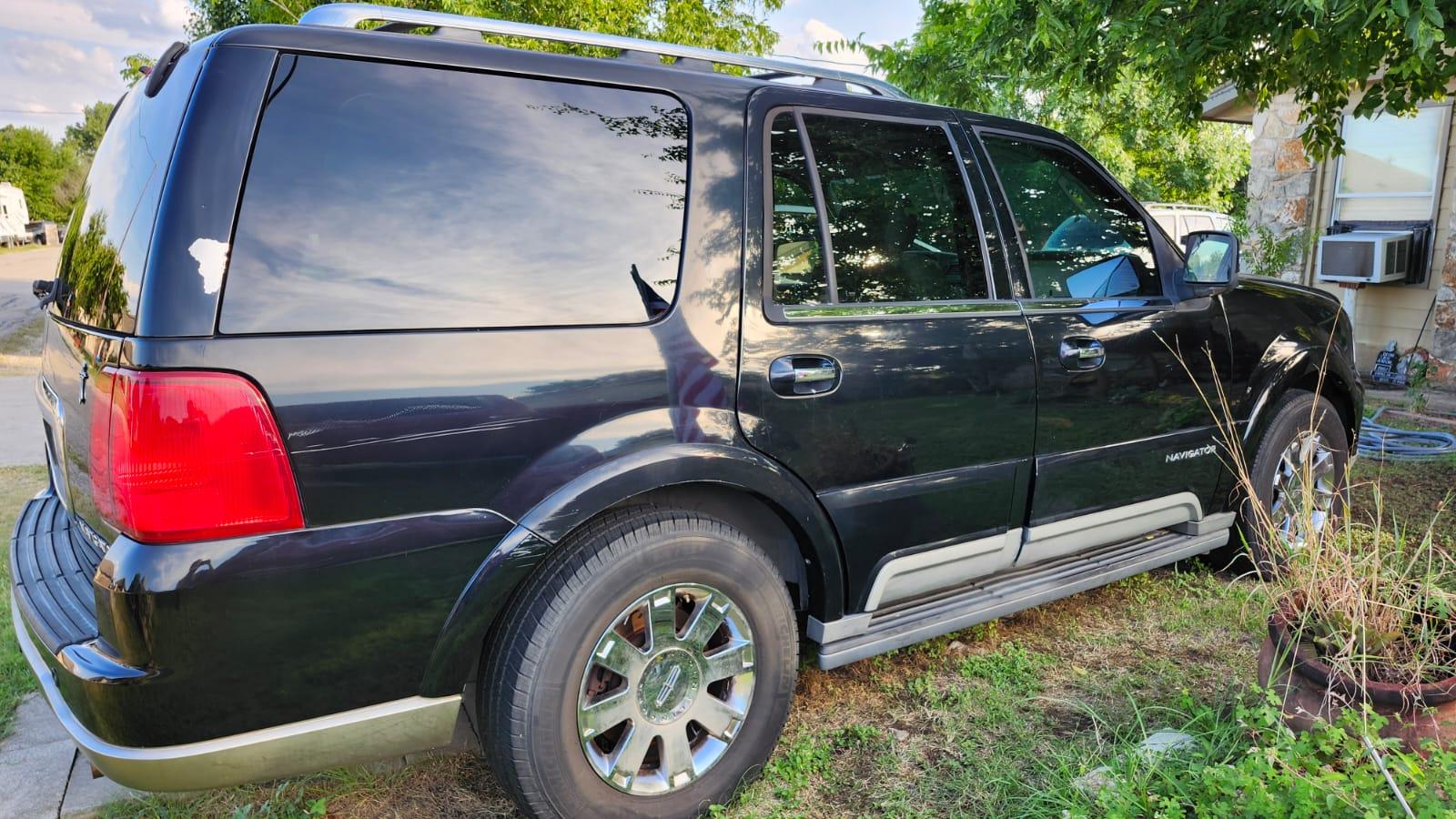 Lincoln Navigator, Exterior View